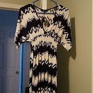 5th and love floor length dress size small
